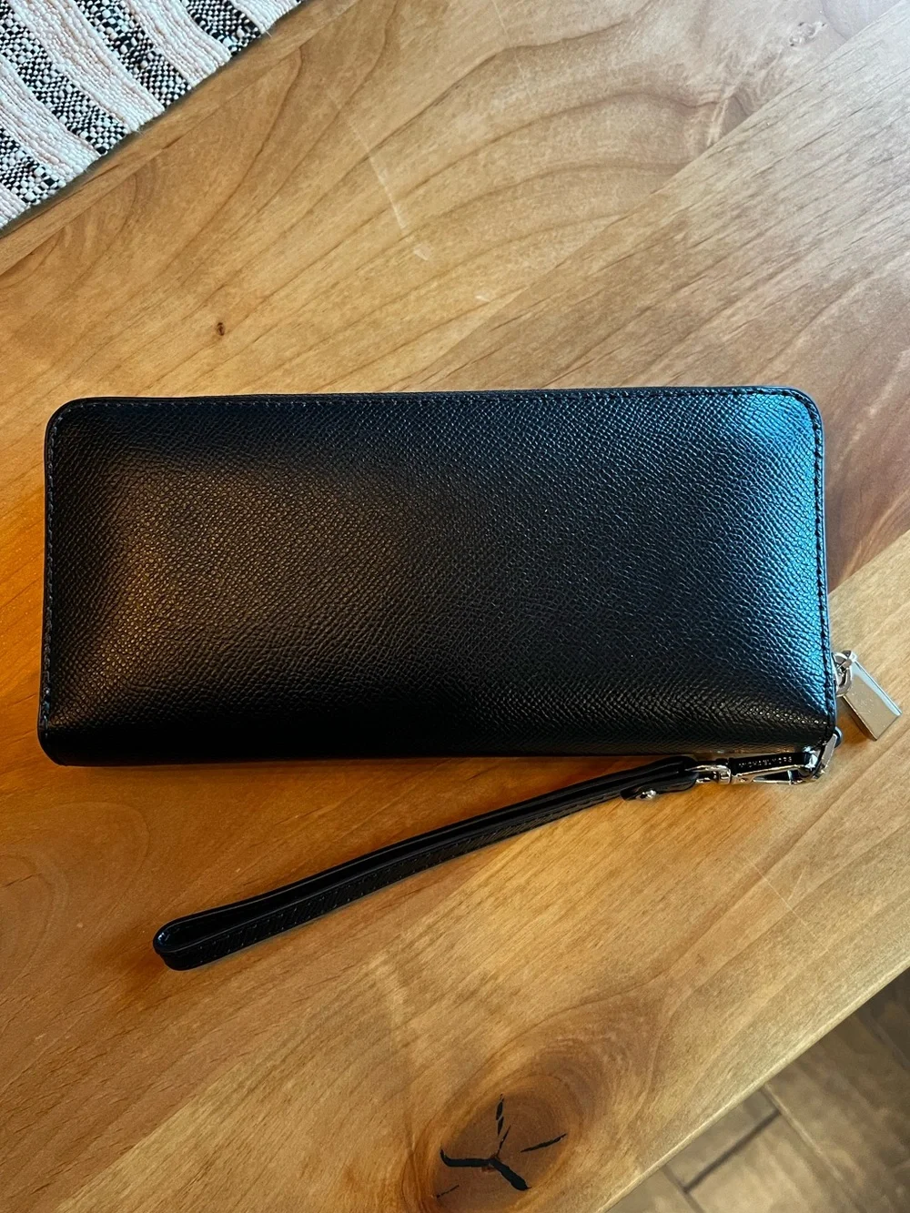 Michael Kors Wallet/Wristlet Wallet